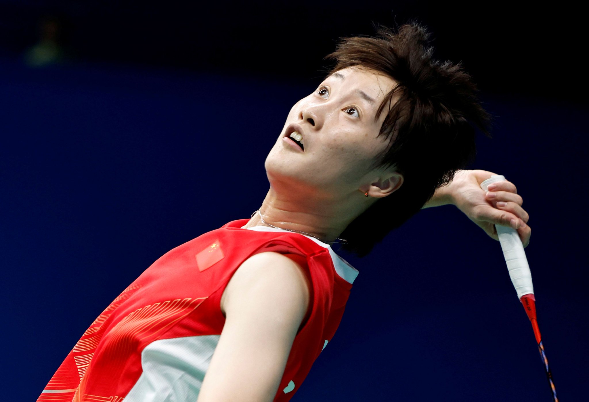 开云体育官方网站-羽毛球女单比赛一触即发，选手实力对决