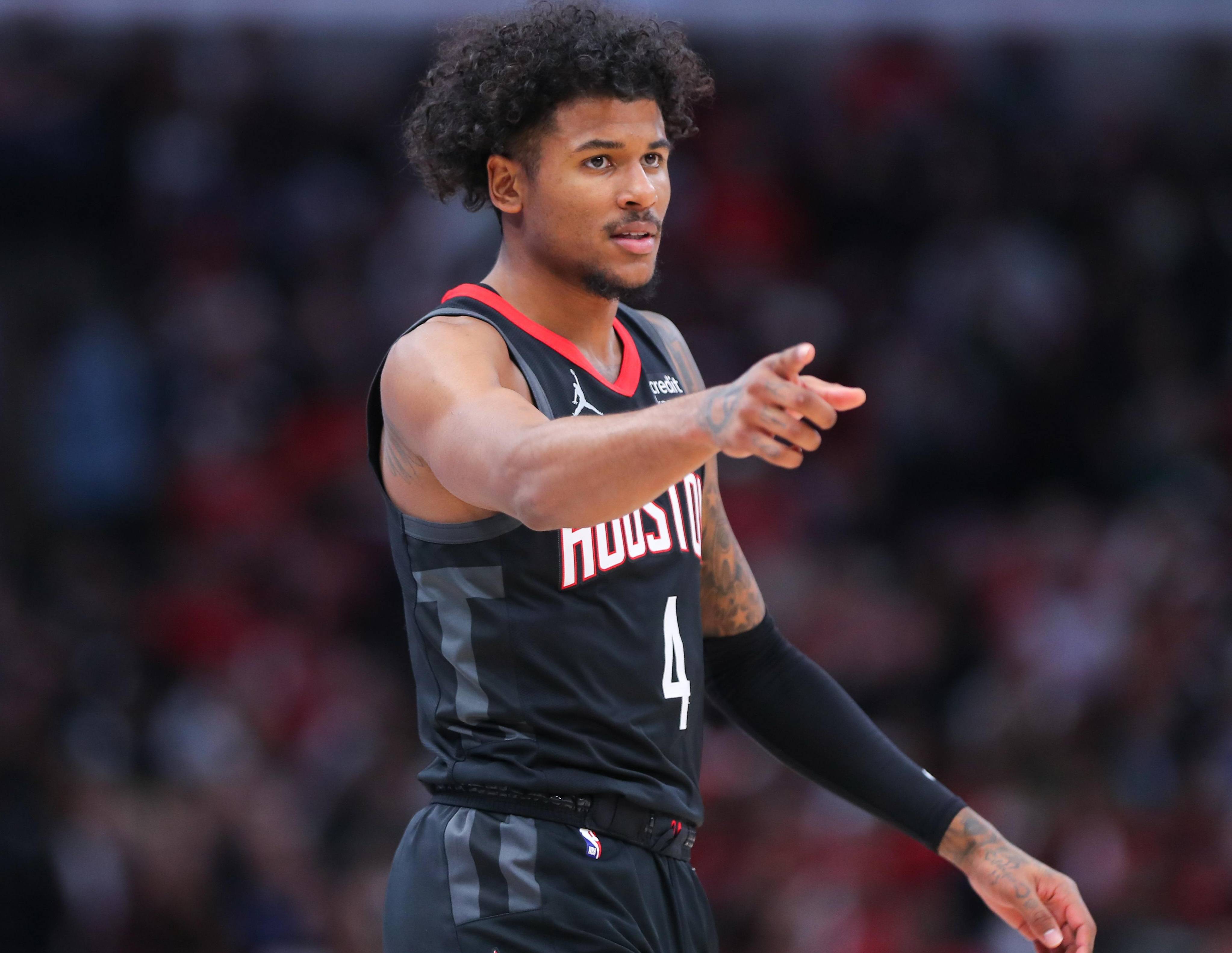 火箭主场战胜凯尔特人 火箭主场战胜凯尔特人