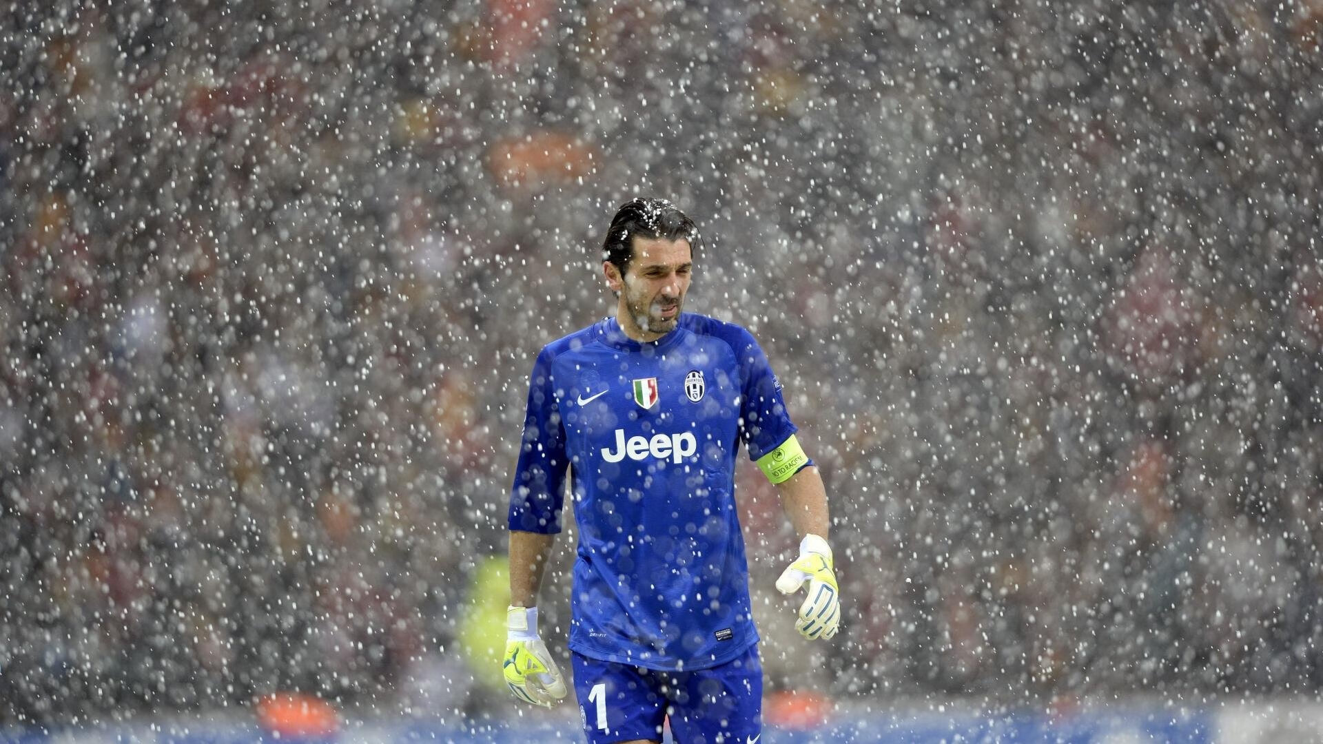 开云体育官网-平行时空的史诗，那些唯一且不可复制的体育瞬间